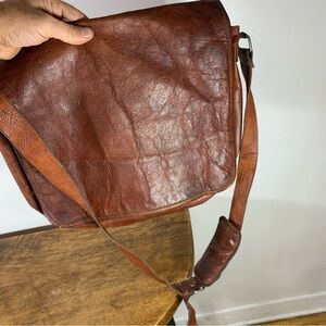 Vintage 70s goat skin unisex leather bag